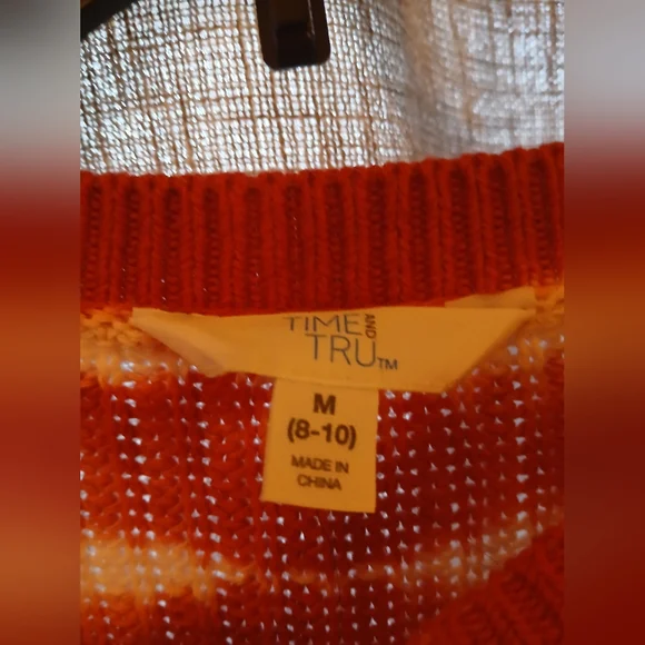 Time and True women's medium long sleeve orange and white sweater 🤎🤍 - Picture 3 of 4